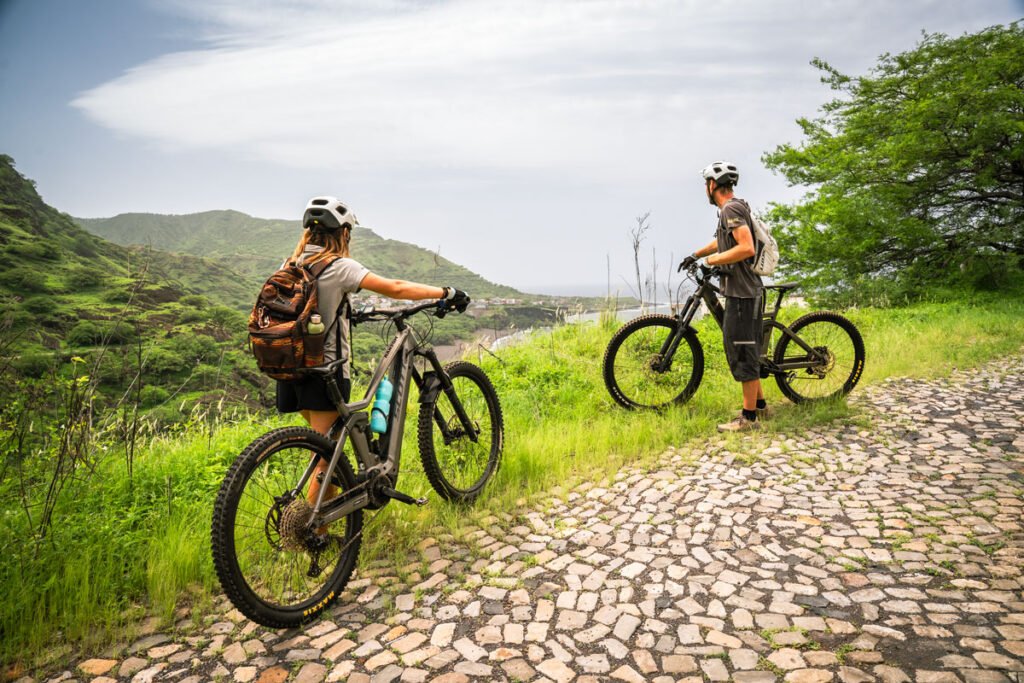 bici en cabo verde paisaje tarrafal